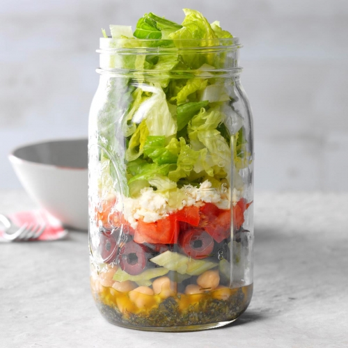 chopped-greek-salad-in-a-jar-recipe